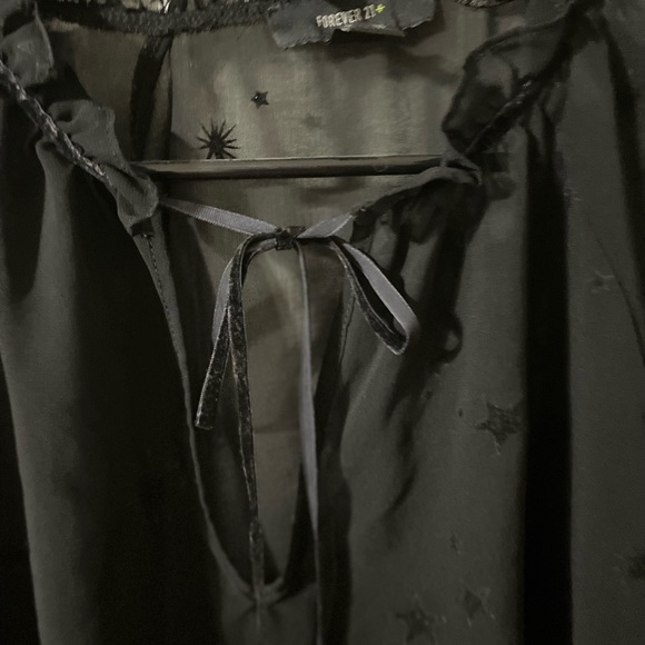 Sheer Long Sleeve Blouse - Picture 3 of 5